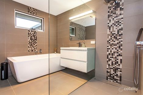 Property photo of 13A Benwerrin Drive Wantirna VIC 3152