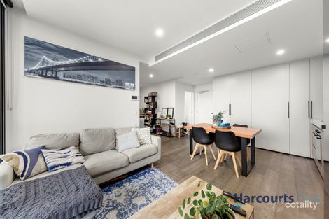 Property photo of 1601/105 Batman Street West Melbourne VIC 3003