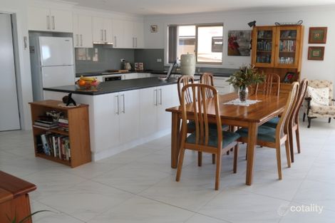 Property photo of 4 Poole Place Cooma NSW 2630