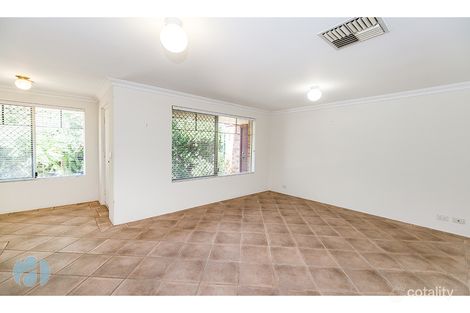 Property photo of 2/347-349 Sevenoaks Street Cannington WA 6107