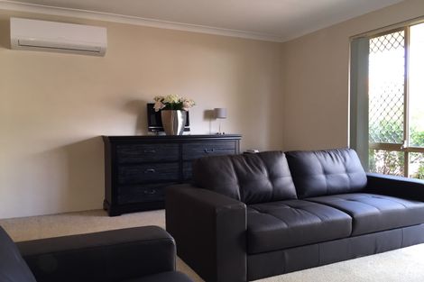 Property photo of 2/45 Bower Street Doubleview WA 6018