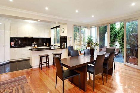 Property photo of 224 Kambrook Road Caulfield VIC 3162