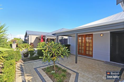 Property photo of 13 Pacifica Way Dudley Park WA 6210