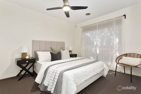 Property photo of 2/13 Tennyson Drive Delahey VIC 3037