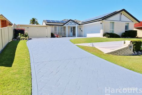 Property photo of 8 Jefferies Place Sandstone Point QLD 4511