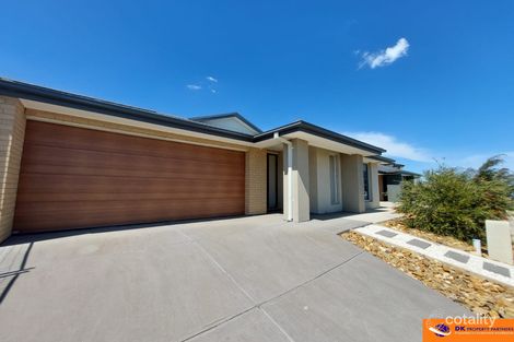 Property photo of 24 Playfield Drive Truganina VIC 3029