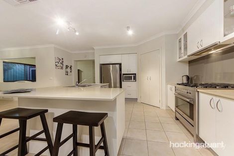 Property photo of 17 Goodenia Way Caroline Springs VIC 3023