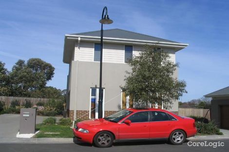 Property photo of 3 Burbidge Close Burwood VIC 3125