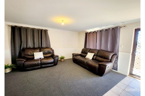 Property photo of 12 Wills Court Cooloongup WA 6168