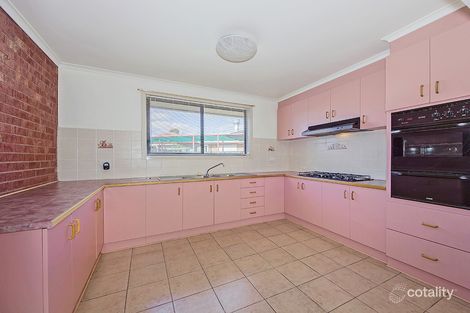 Property photo of 23 Wilpena Court St Albans VIC 3021