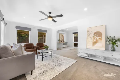 Property photo of 6 Gill Place Sunbury VIC 3429