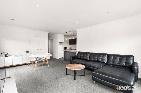 Property photo of 4/16-18 Phelan Drive Cranbourne North VIC 3977