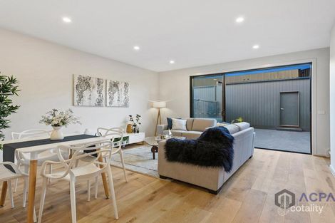 Property photo of 56 Umbrella Way Point Cook VIC 3030
