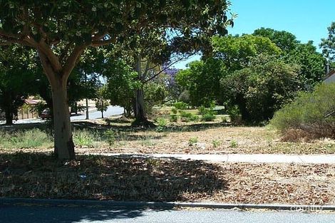 2 Carnarvon St, East Victoria Park, WA 6101