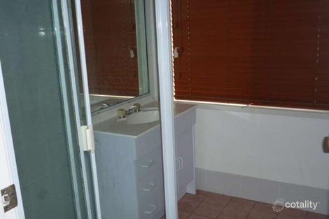 Property photo of 10 Packett Crescent Loganlea QLD 4131