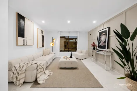 Property photo of 17 Hydrangea Drive Point Cook VIC 3030
