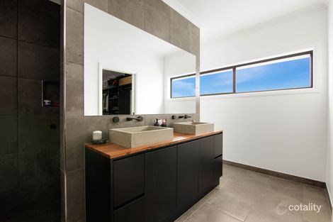 Property photo of 37 Raymond Street Stratford VIC 3862