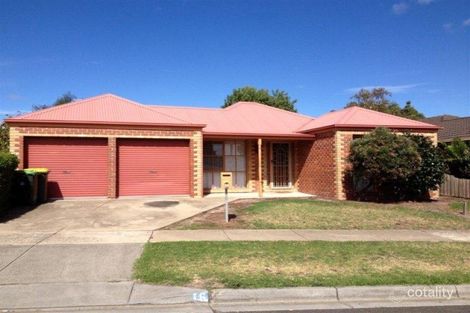 Property photo of 16 Heysen Drive Skye VIC 3977