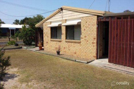 Property photo of 1 Howlett Street Urangan QLD 4655