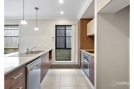 Property photo of 13 Grindelia Drive Springfield Lakes QLD 4300