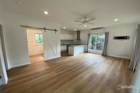 28 Sabrina Ave, Bateau Bay, NSW 2261