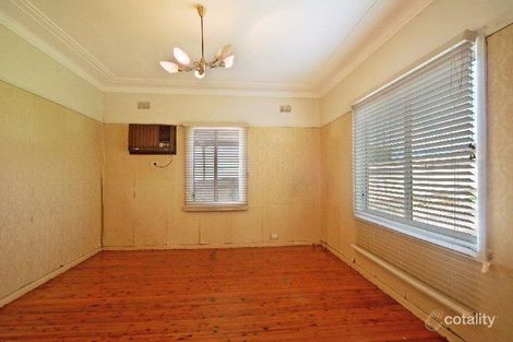 Property photo of 15 Minnegang Street Warrawong NSW 2502