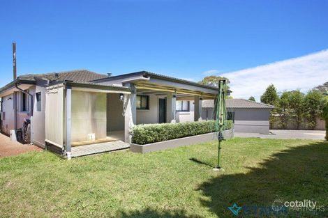 Property photo of 8 Hastings Crescent Greystanes NSW 2145