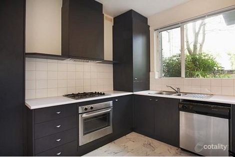 7/4 Rae Ct, Prahran, VIC 3181