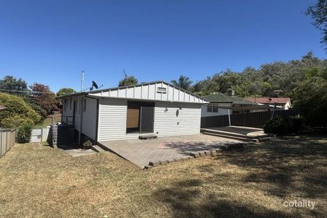Property photo of 18 Mountview Crescent Oxley Vale NSW 2340