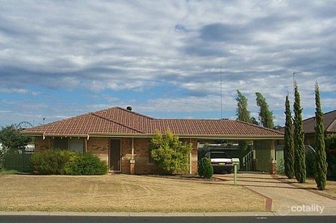 42 Nalbarra Dr, Usher, WA 6230