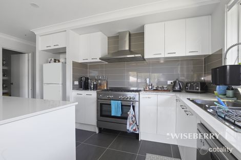 Property photo of 56 Caravel Street Hamlyn Terrace NSW 2259
