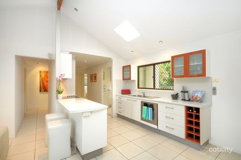 Property photo of 11 Dame Patti Avenue Mermaid Waters QLD 4218