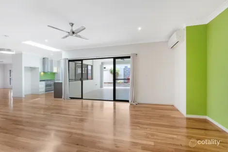 Property photo of 11 Lionheart Crescent Newport QLD 4020