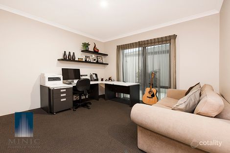 Property photo of 32 Anthus Corner Waterford WA 6152