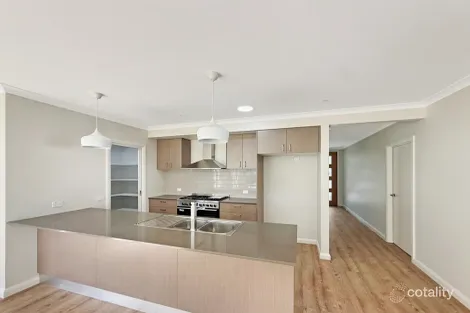 Property photo of 7 Torrens Road Leneva VIC 3691