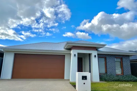 25 Peter Thomson Cct, Yarrawonga, VIC 3730
