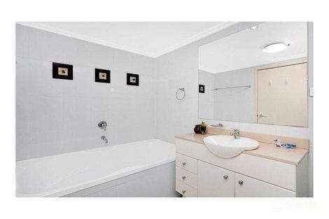 Property photo of 70/360 Kingsway Caringbah NSW 2229
