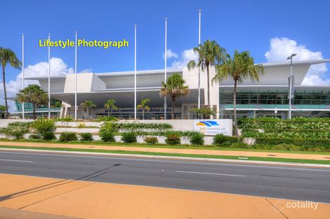Property photo of 7 Surf Street Broadbeach QLD 4218