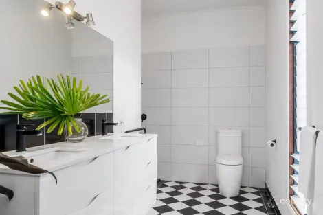 Property photo of 86 Rankin Drive Bangalow NSW 2479