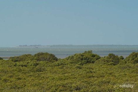 35 Warra St, Wynnum, QLD 4178