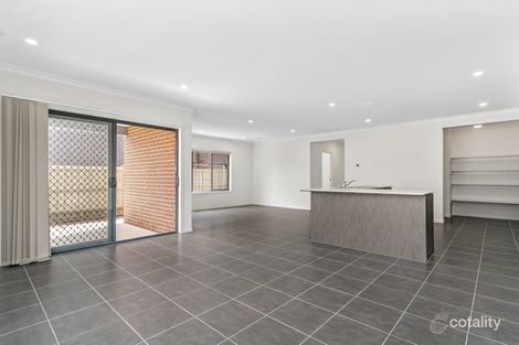 Property photo of 86 Bondi Parade Point Cook VIC 3030