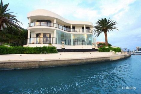 Property photo of 64 King Charles Drive Paradise Point QLD 4216