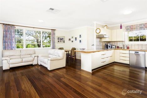 Property photo of 11 Willow Tree Crescent Belrose NSW 2085