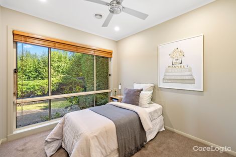 Property photo of 2 East Link Chirnside Park VIC 3116