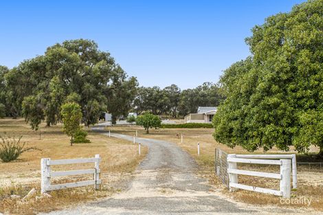 Property photo of 748 Ocean Farm Drive Nilgen WA 6044