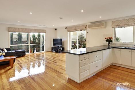 Property photo of 30 Lomond Street Glen Iris VIC 3146