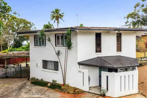Property photo of 30 Simpson Drive Bilambil Heights NSW 2486