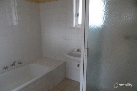 Property photo of 21 Pine Avenue Loxton SA 5333