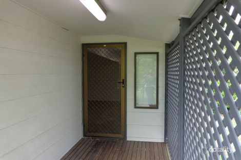 Property photo of 11 Copenhagen Street Tiaro QLD 4650
