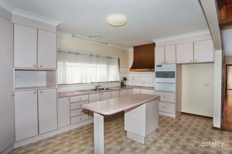Property photo of 83 Oleander Drive St Albans VIC 3021